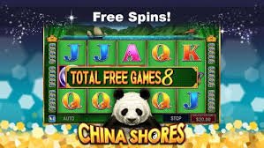 slotfree စလော့ မိုဘိုင်းဖုန်းဖြင့် Slots ဂိမ်းကစားနေသော မြင်ကွင်း
